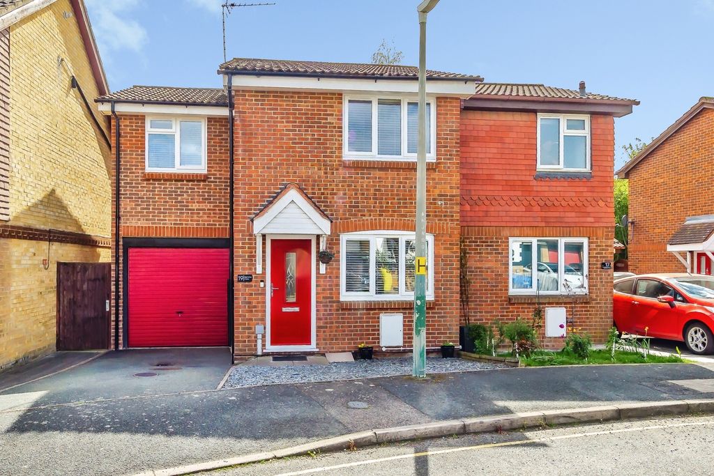 Property photo 1 of 20 Pbox-Img.Jpg