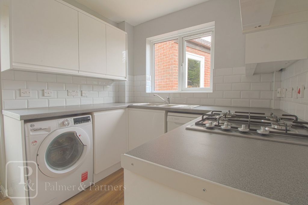 Property photo 3 of 12 Picture No. 10