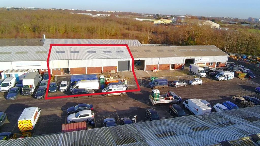 Property photo 1 of 7 Ashford Industrial Estate Unit 12 5.Jpg