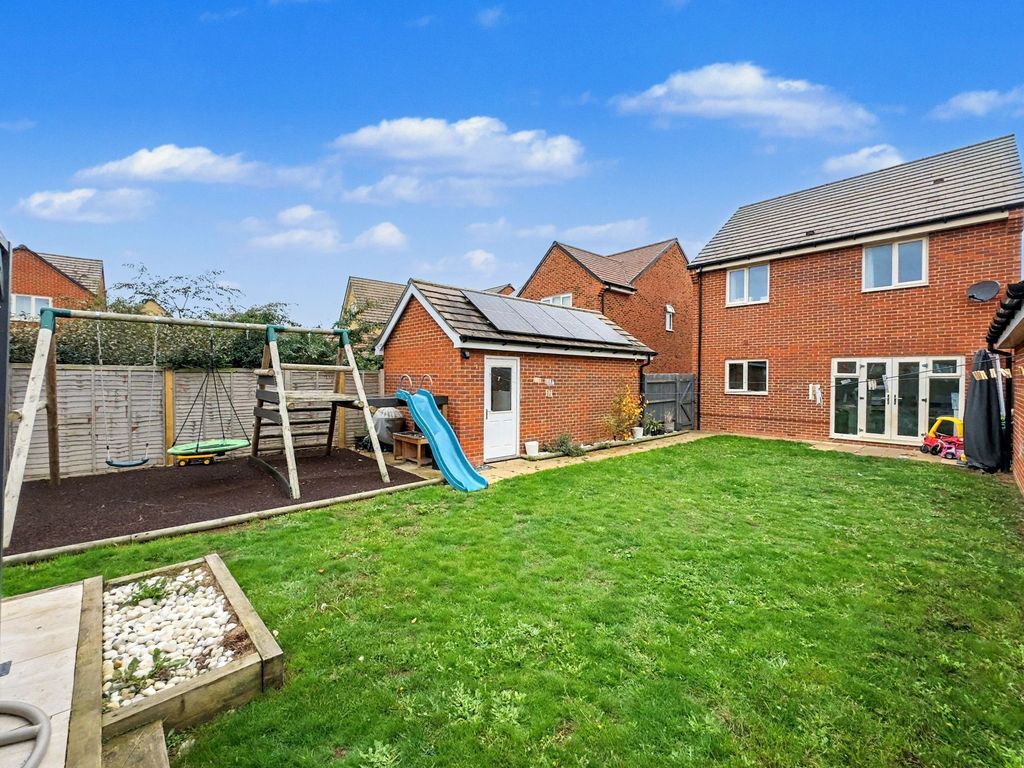 Property photo 2 of 16