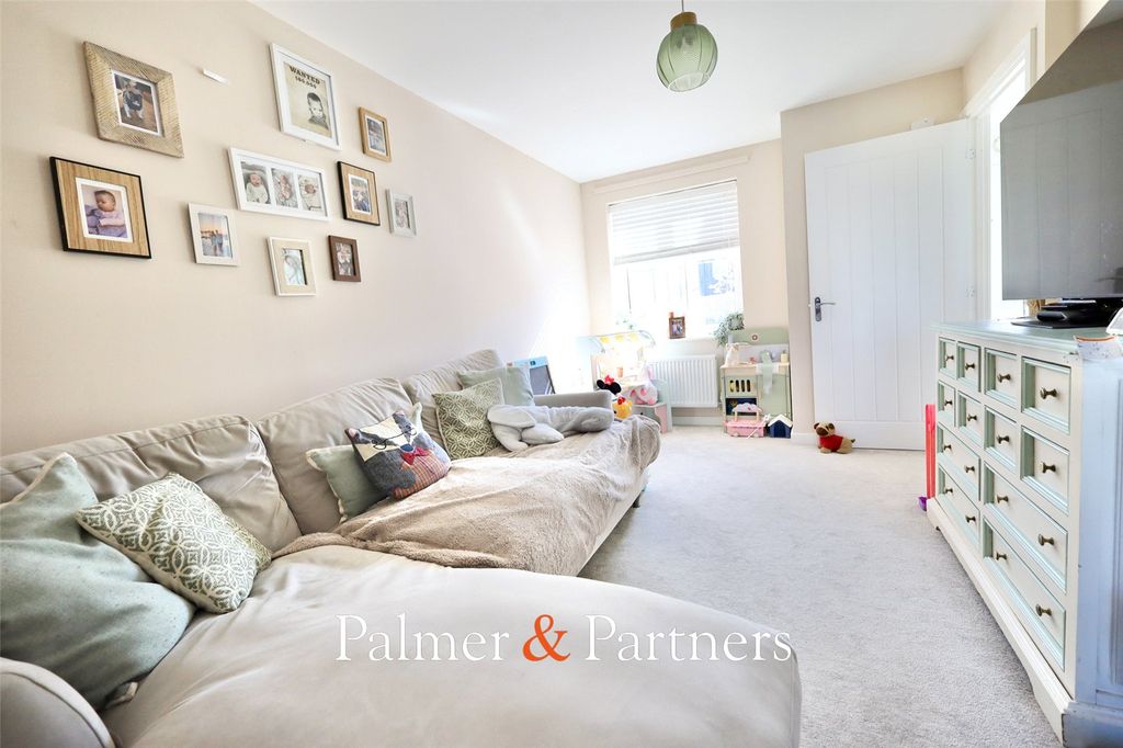 Property photo 3 of 12 Picture No. 07