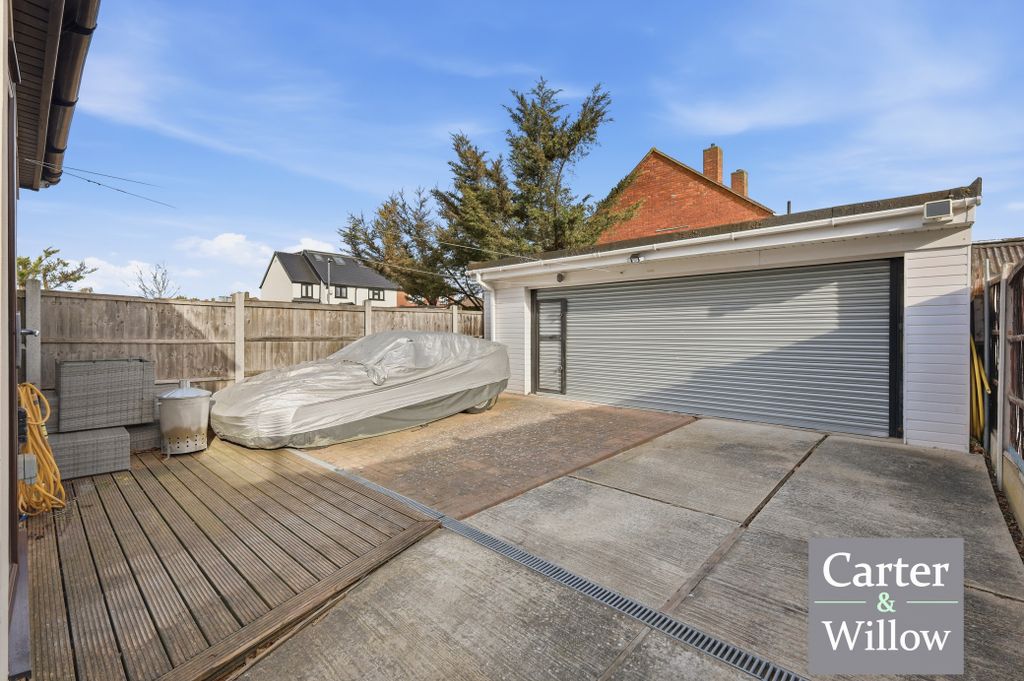 Property photo 3 of 20