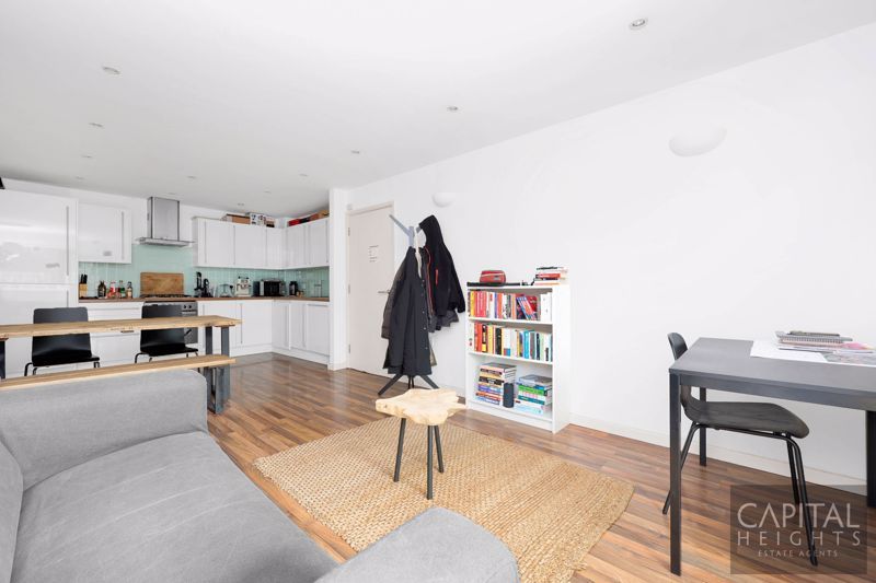 Property photo 3 of 14 Photo 10