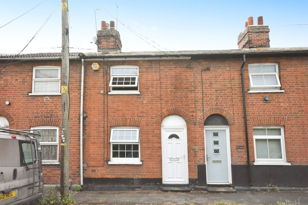 Property photo 1 of 12