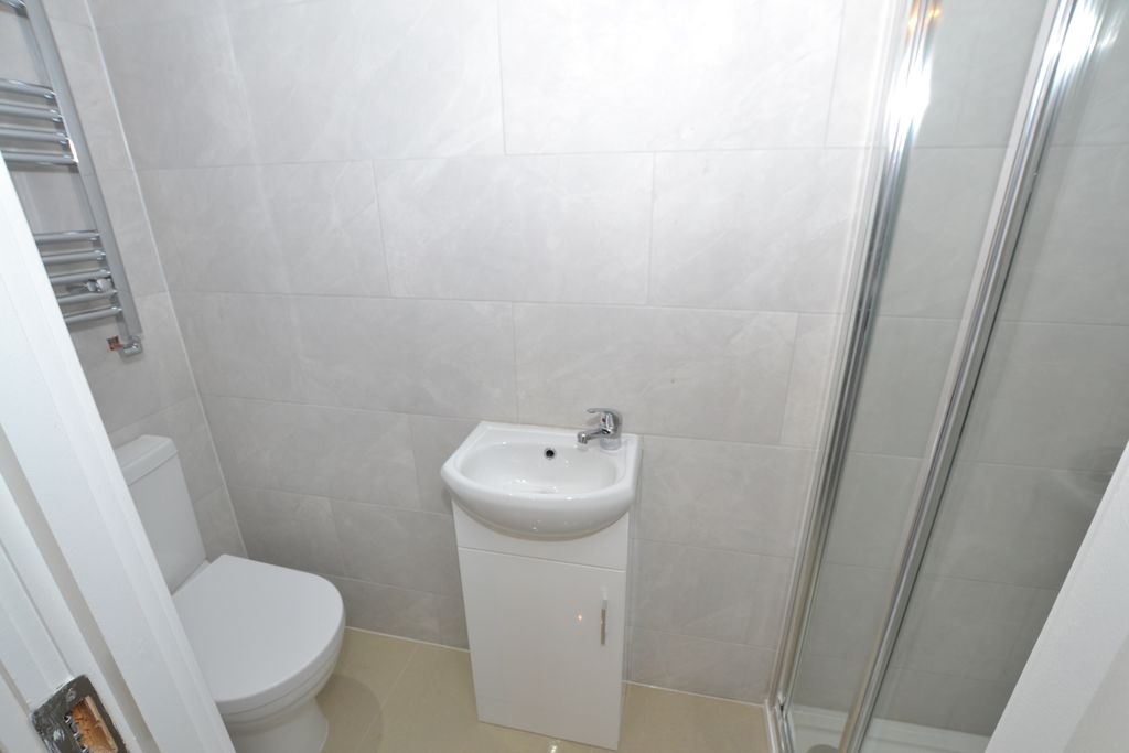 Property photo 2 of 3