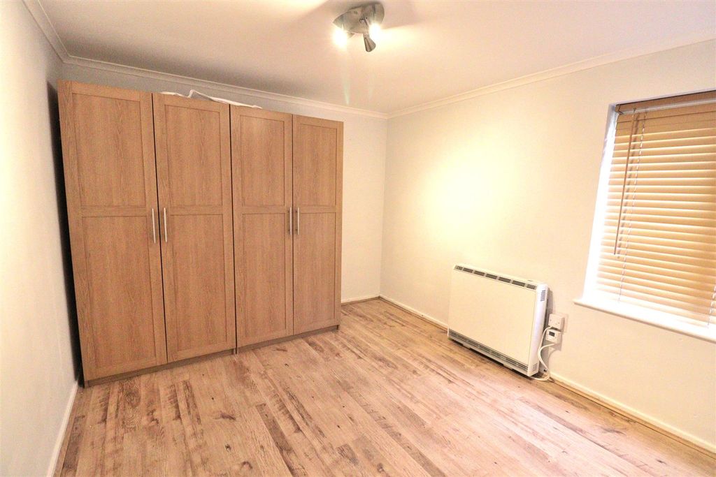 Property photo 3 of 9 Img_2987.Jpg