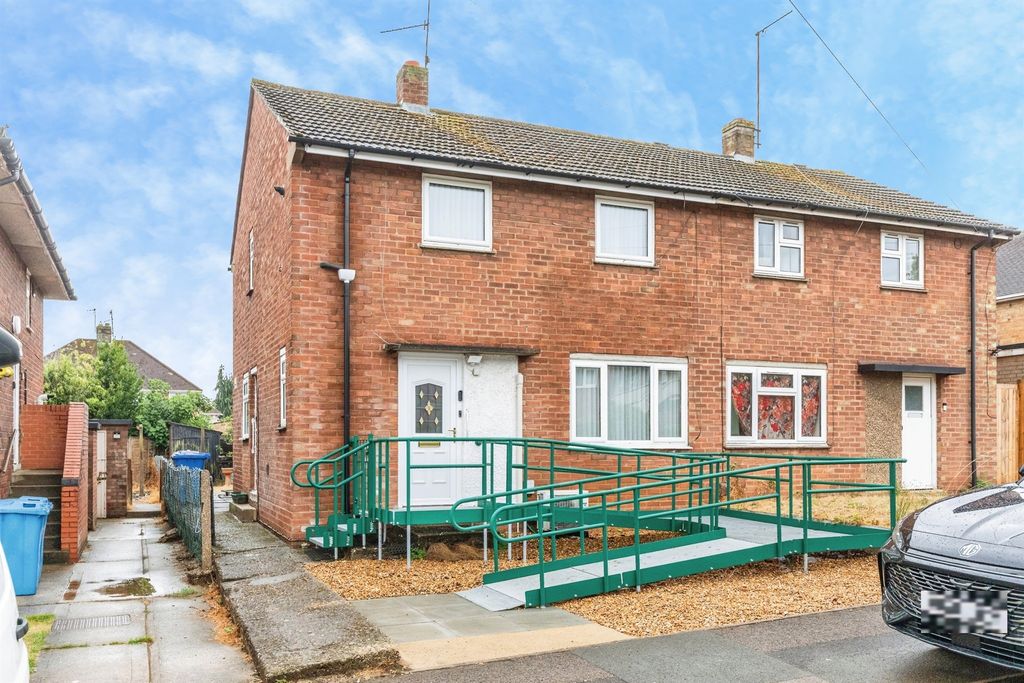 Property photo 1 of 13