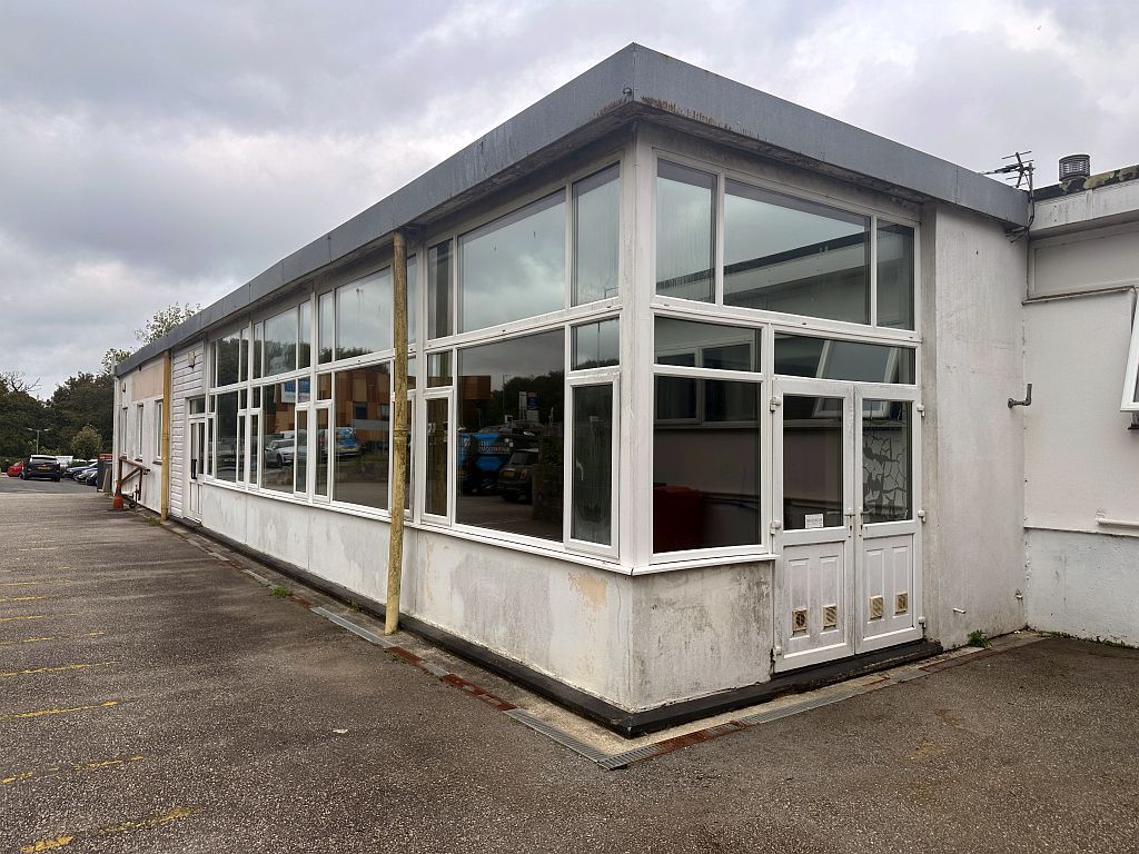 Property photo 2 of 10