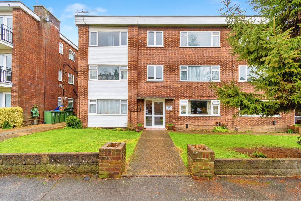 Property photo 1 of 14