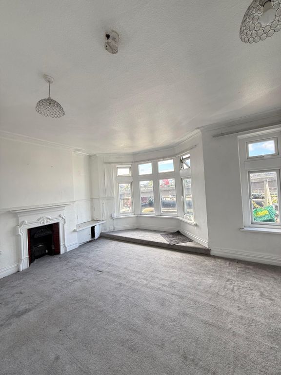 Property photo 2 of 4