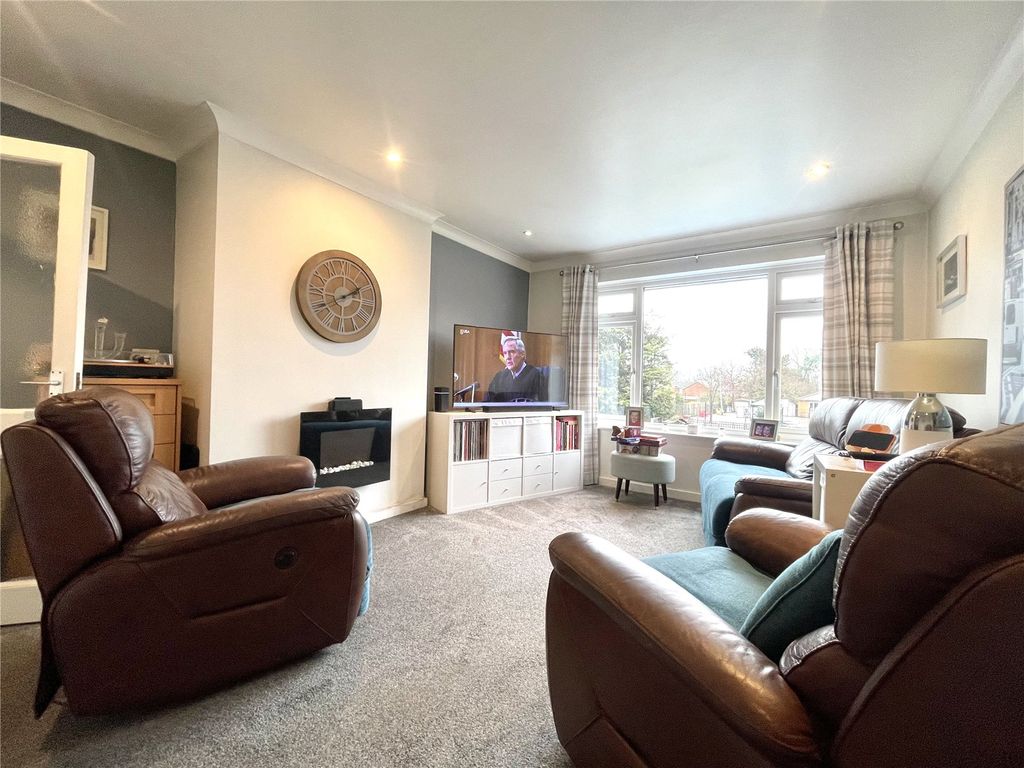 Property photo 3 of 9 Living Room