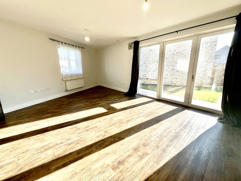 Property photo 3 of 21 View