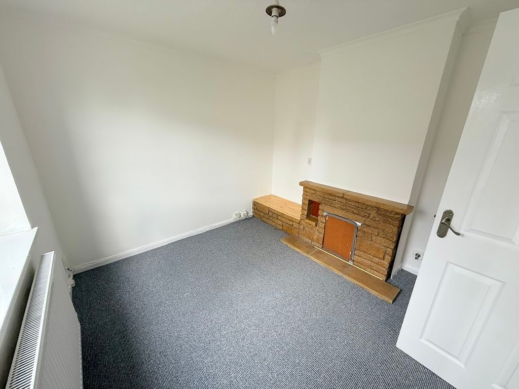 Property photo 3 of 11 Photo 20