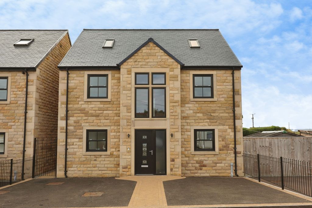 Property photo 1 of 29 Pbox-Img.Jpg