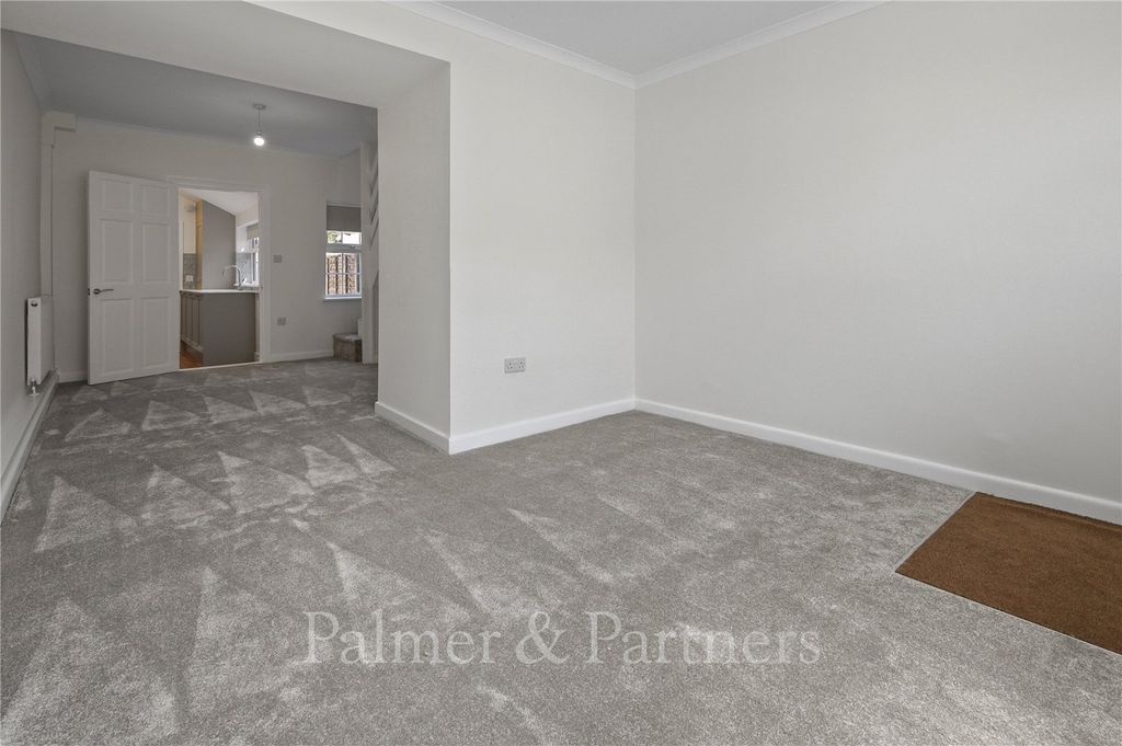 Property photo 3 of 13 Reception Room