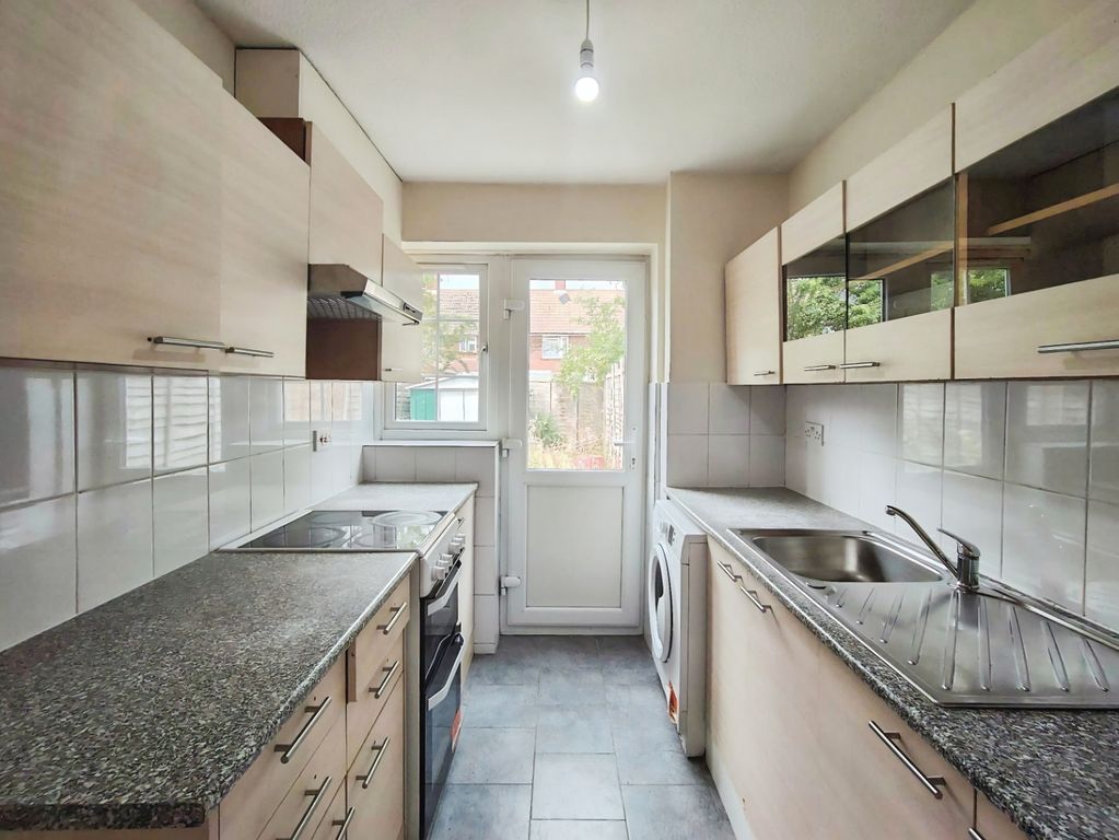 Property photo 3 of 11 Pbox-Img.Jpg
