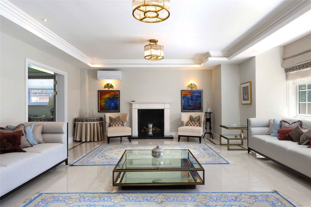 Property photo 2 of 17 Drawing Room