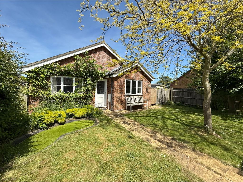 Property photo 1 of 16