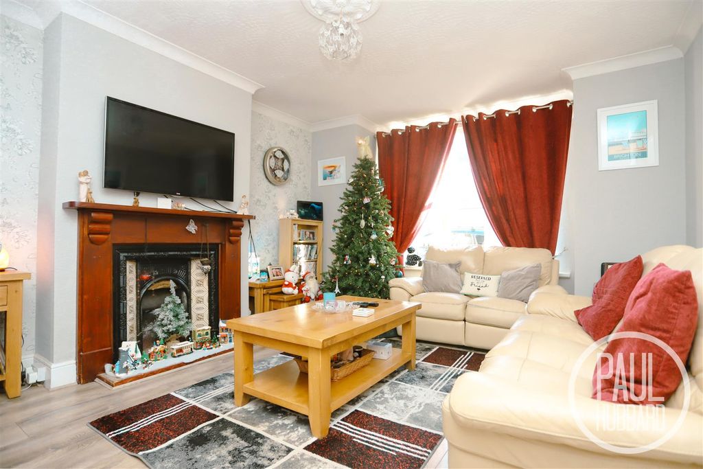 Property photo 3 of 15 Img_0009-2.Jpg