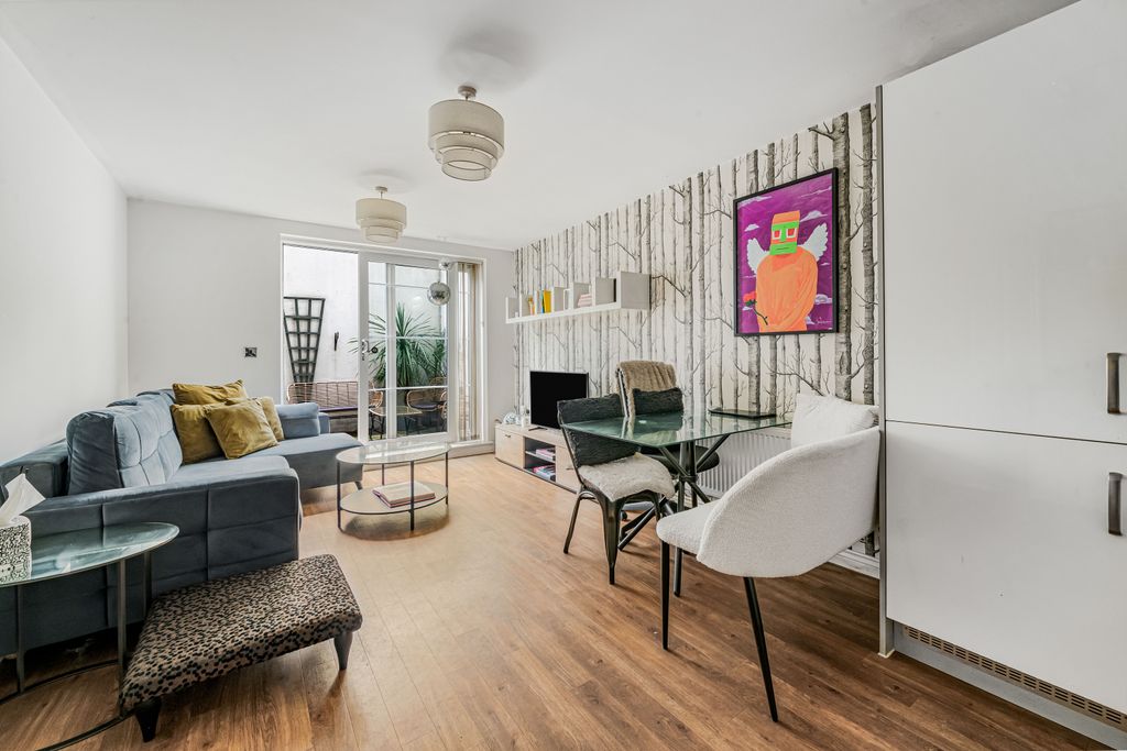 Property photo 1 of 14 4_77087