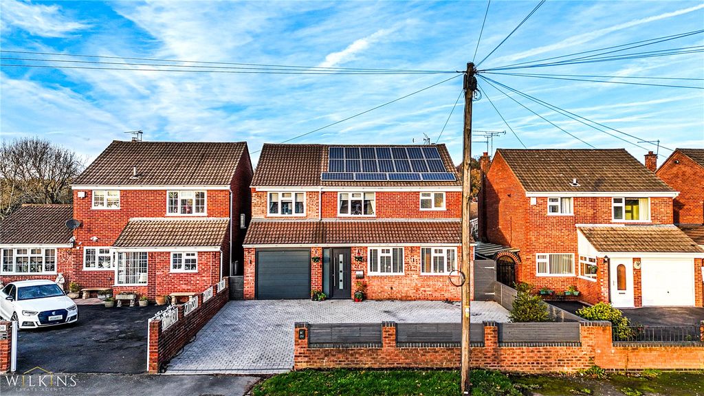 Property photo 1 of 49 Picture No. 67