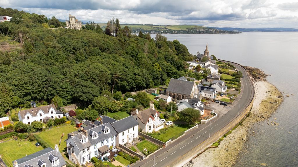 Property photo 3 of 41 4222544