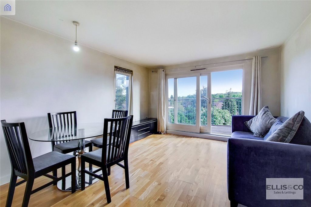 Property photo 1 of 10 Picture No. 04