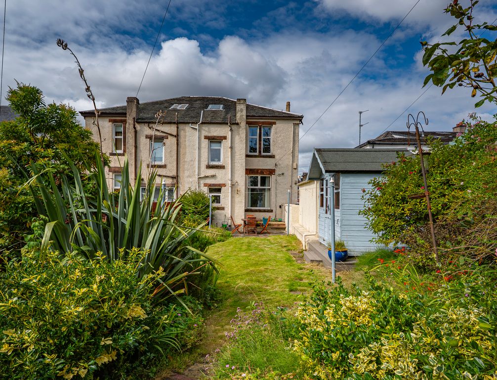 Property photo 2 of 48