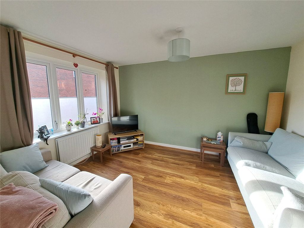 Property photo 2 of 12 Picture No. 09