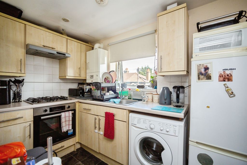 Property photo 3 of 12