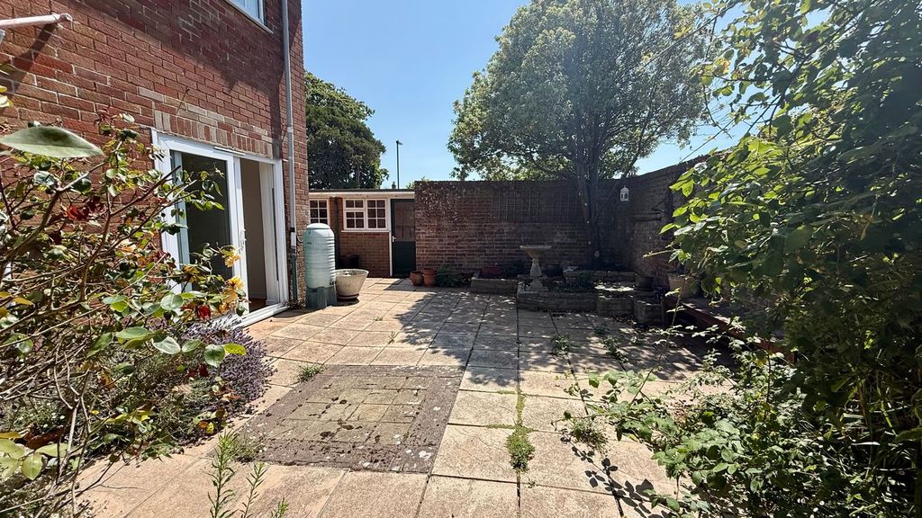 Property photo 3 of 15