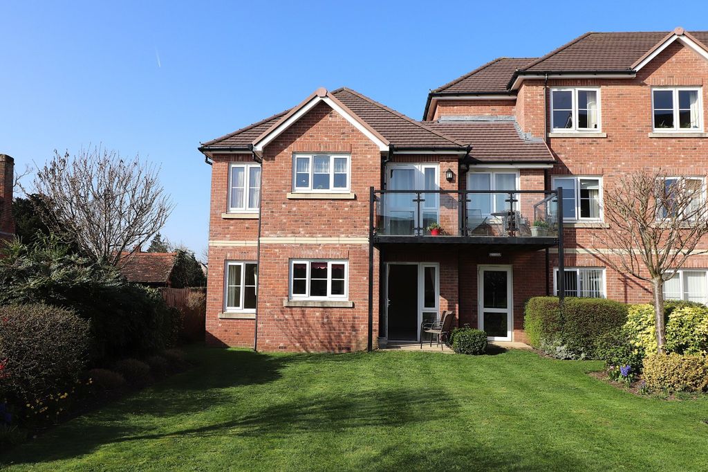 Property photo 1 of 17 Picture No. 34