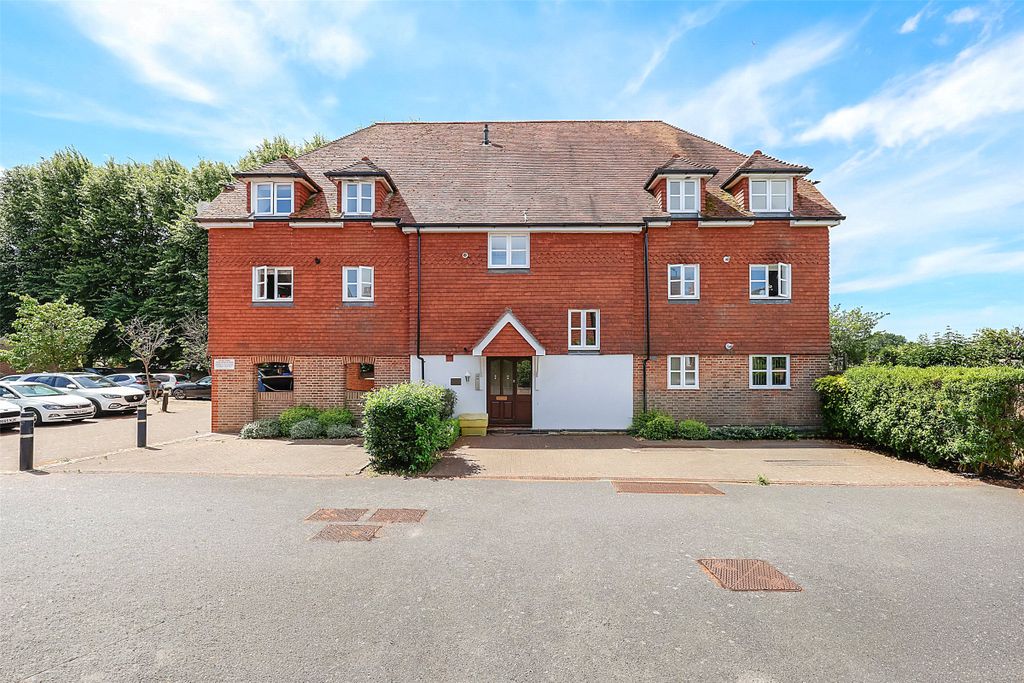 Property photo 1 of 11 Picture No. 01