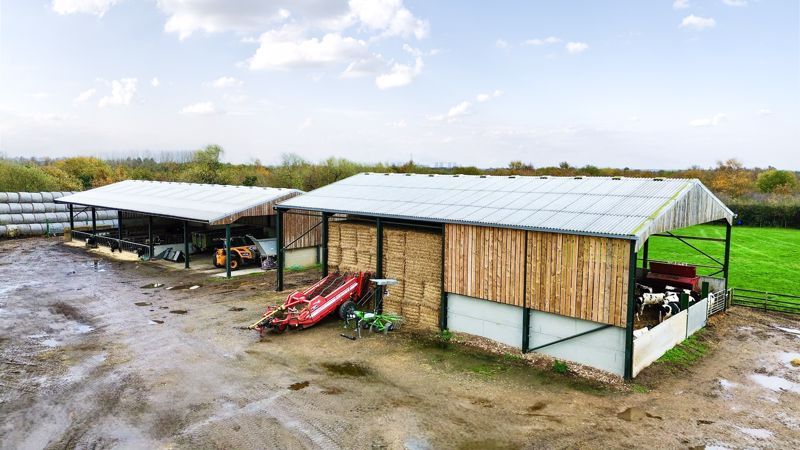 Property photo 2 of 15 Photo 5