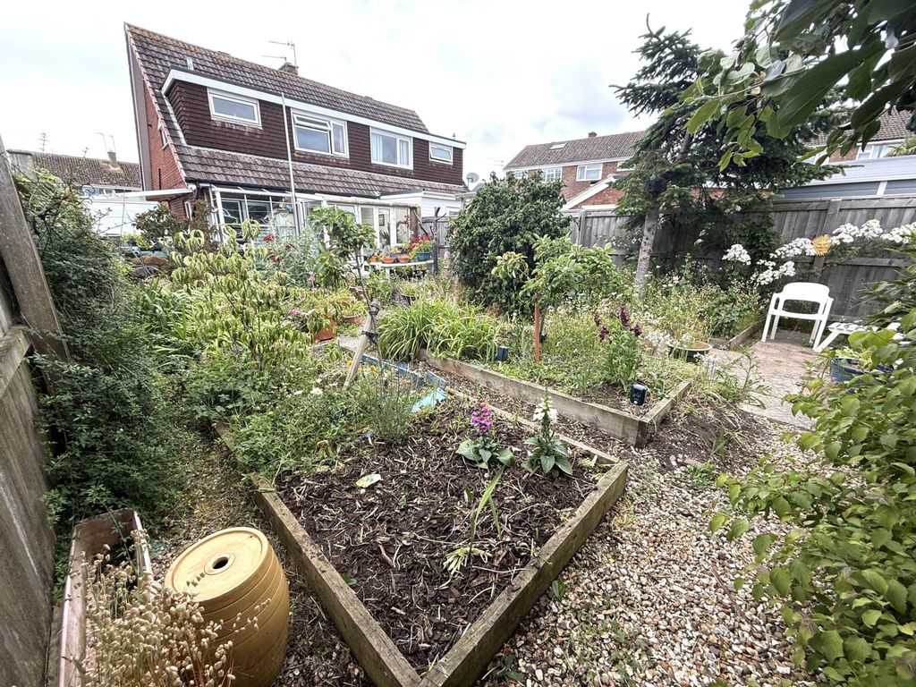 Property photo 3 of 16