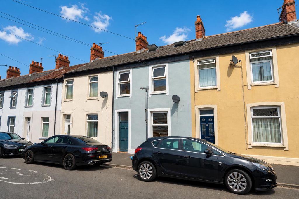 Property photo 1 of 42 Kent Externals (1).Png