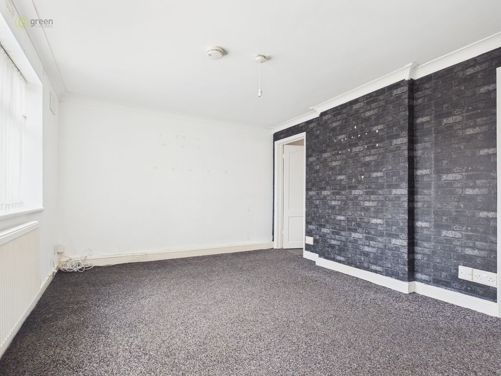 Property photo 3 of 21 Cam01332G0Pr0664Still003