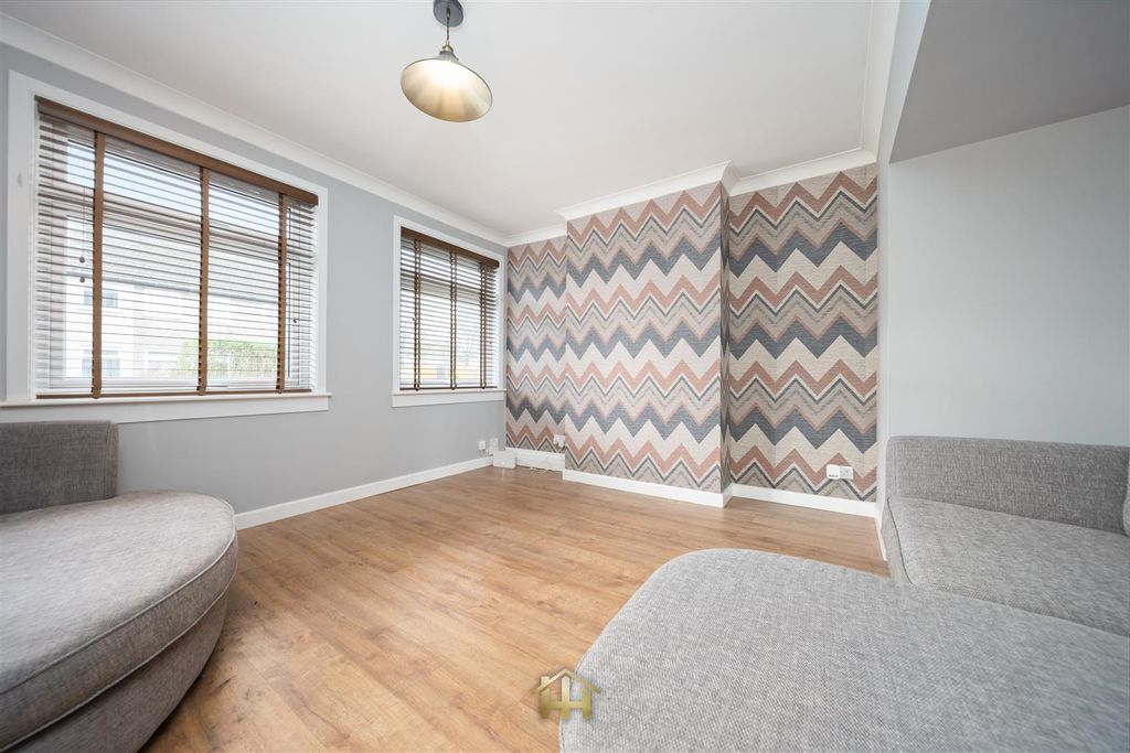 Property photo 3 of 30 5Findowrie-0014.Jpg