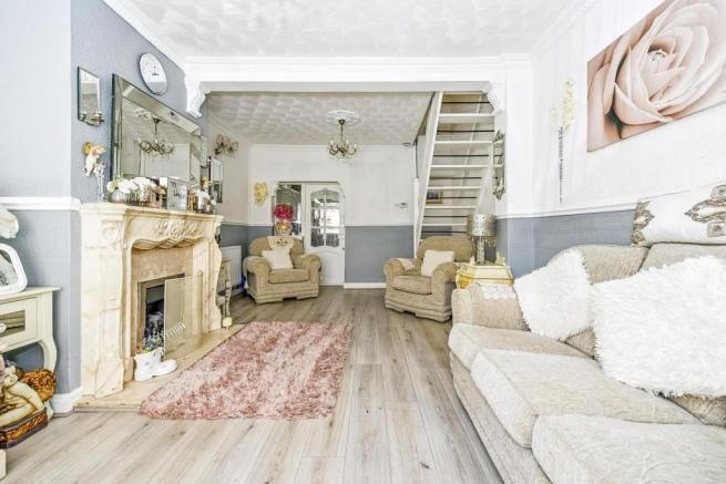 Property photo 3 of 8