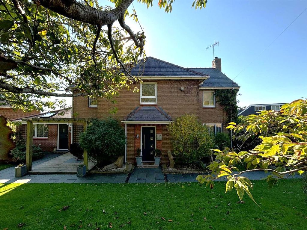 Property photo 1 of 41 Hfp29Lud.Png