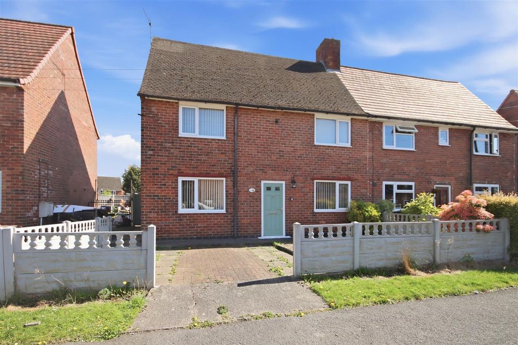 Property photo 1 of 17