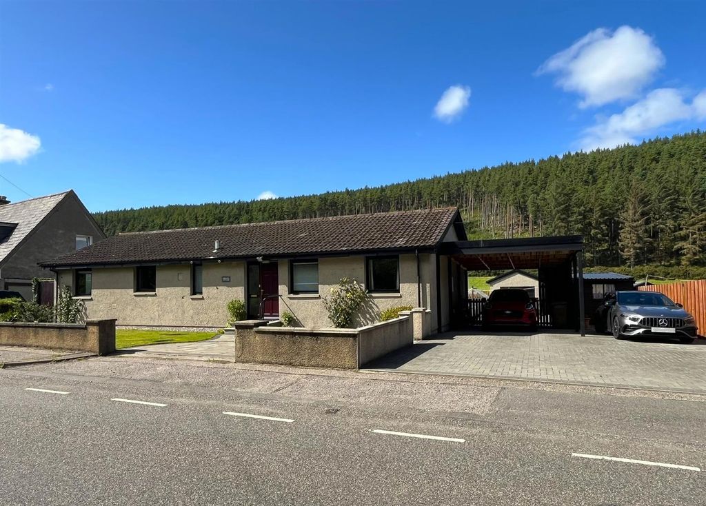 Property photo 1 of 29 Kirkhill Cottage, Orton