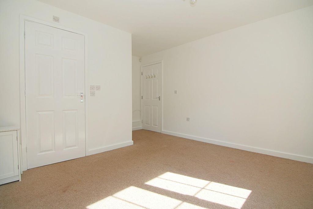 Additional image 12 of 2 bed flat for saleBroadlands Gardens, Pudsey LS28