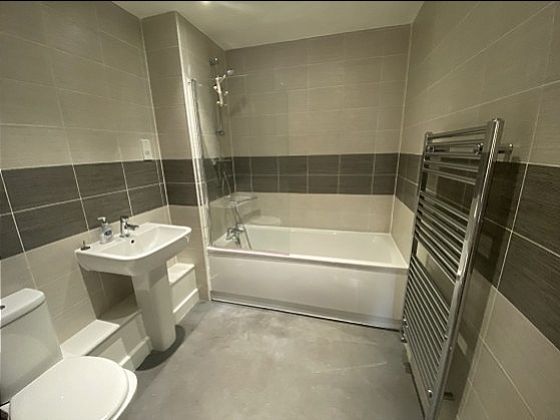 Property photo 3 of 9 Img_4474