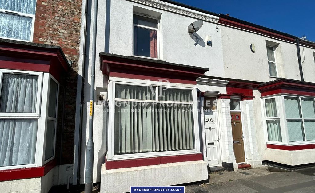 Property photo 1 of 8