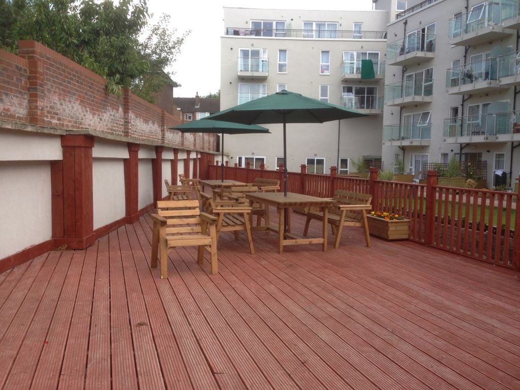 Property photo 2 of 7