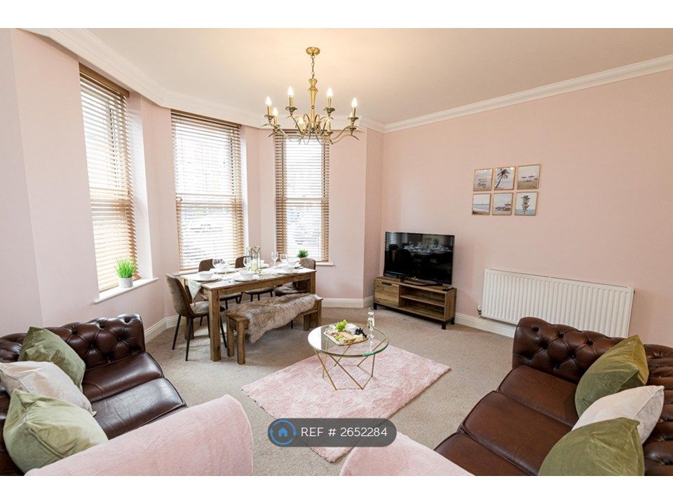 Property photo 1 of 11 Seperate Lounge