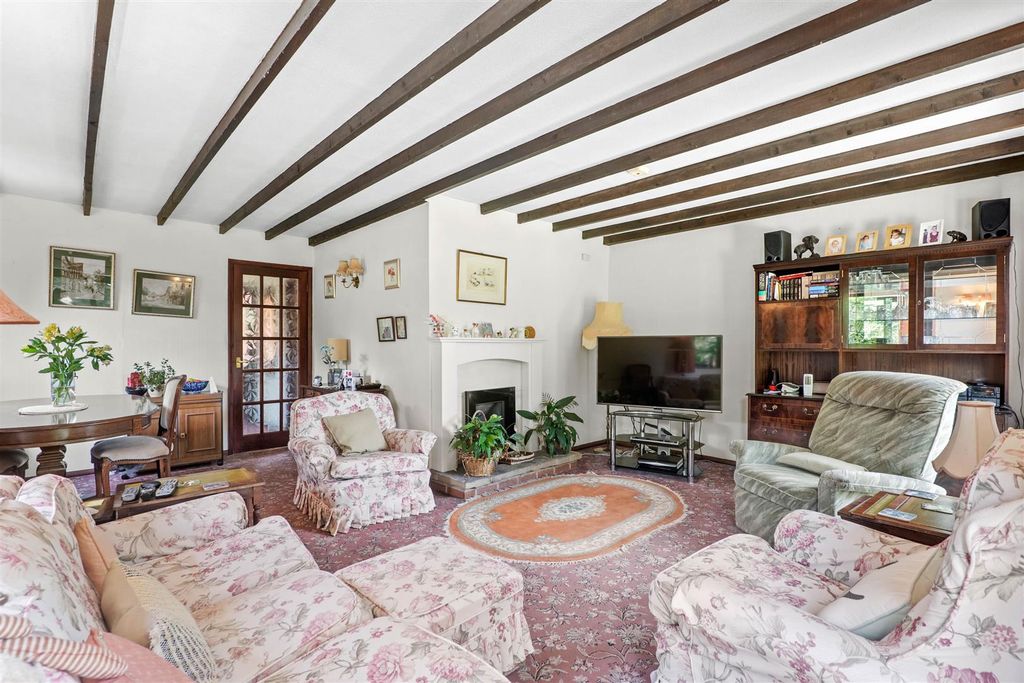 Property photo 2 of 14