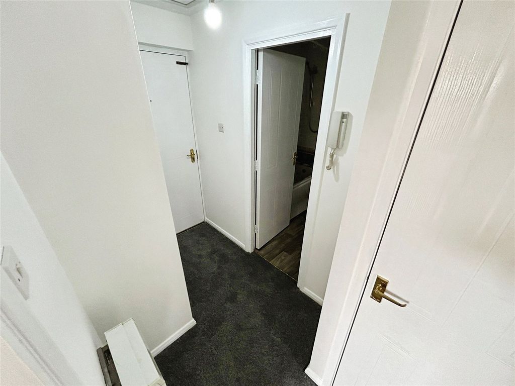 Property photo 2 of 6 Picture No. 04