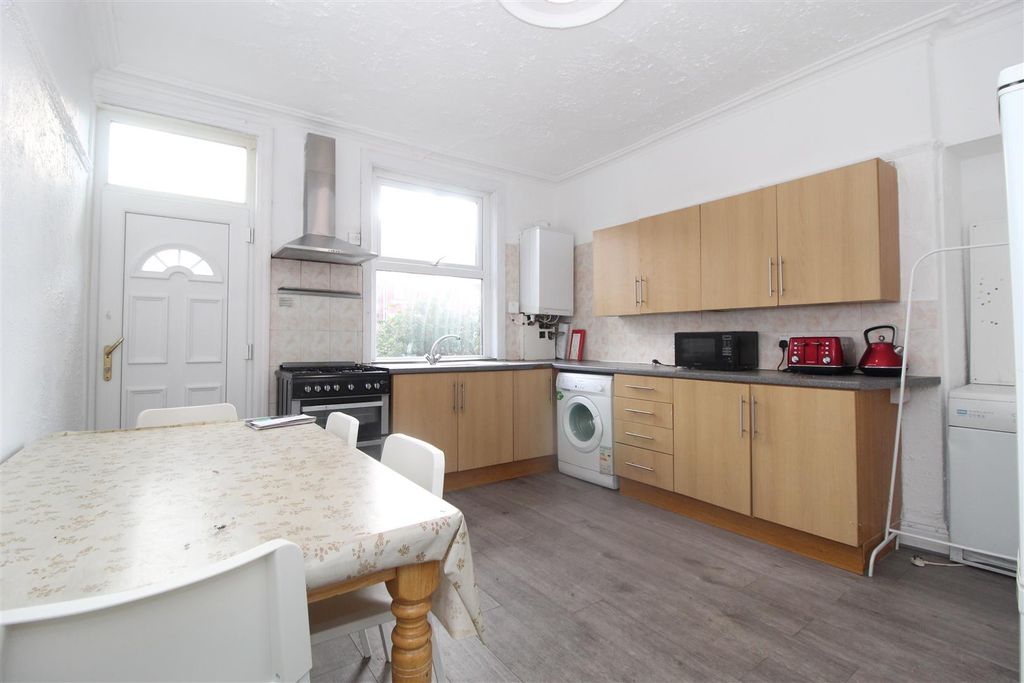 Property photo 3 of 15 Img_4462.Jpeg